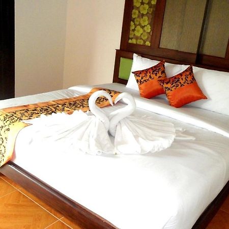 Hasna Palace Krabi town Oda fotoğraf